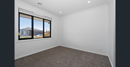 Brand New Family Living with Space & Style - Photo 5