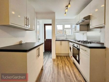 Lambs Row, Cottenham - Photo 3