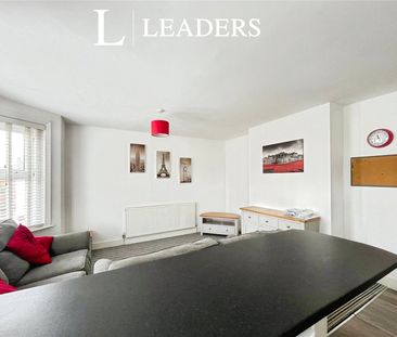 2 bedroom apartment to rent Orcheston Road, BH8 - Photo 6