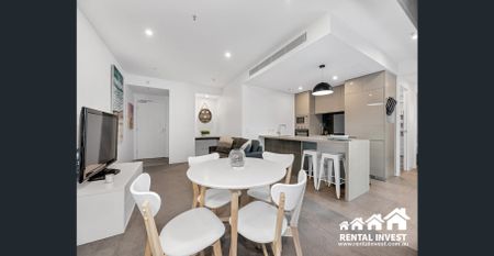 FURNISHED STYLISH APARTMENT IN PRIME LOCATION - Increasing to $720 from 1/2/26 - Photo 3