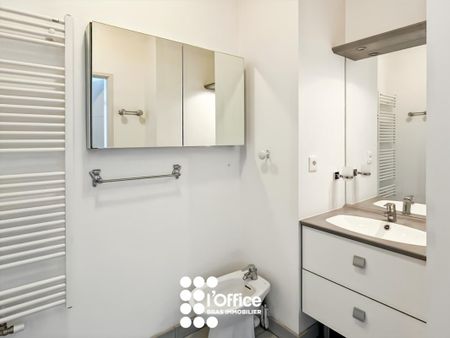 Location Appartement 2 pièces 46m² LES SABLES D OLONNE 85100 - Photo 5