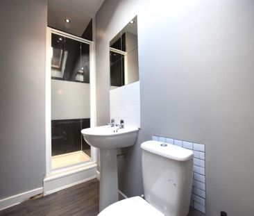 2 Bedroom Terraced To Let - Photo 6