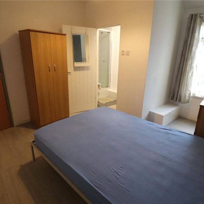 4 bedroom apartment to rent - Photo 1