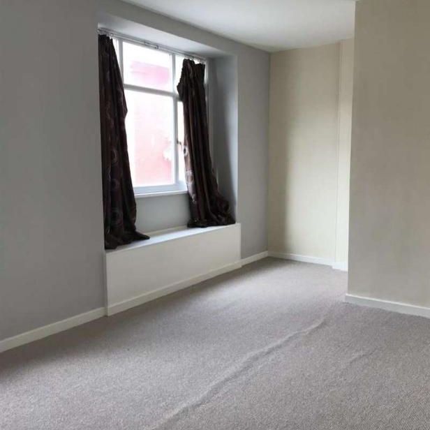 Castle Square, Haverfordwest, SA61 - Photo 1