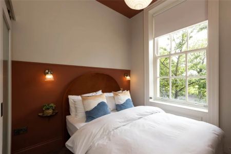 Balmoral Buildings - 2 Bedroom Apt, 11-13 - Photo 5