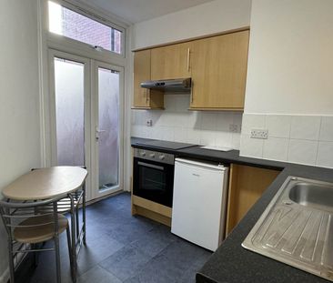 1 bed studio flat to rent in Union Road, Exeter, EX4 - Photo 4