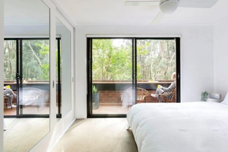 1/150 Wigram Road, Forest Lodge. - Photo 3