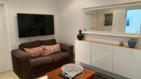 Paddington - Photo 2