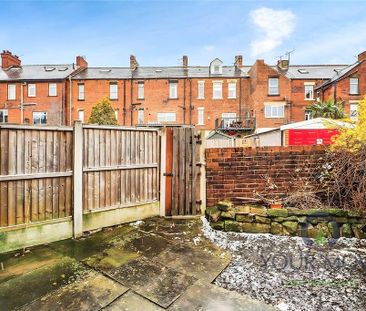 3 bedroom terraced house to rent - Photo 3