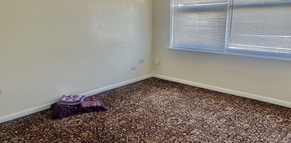 South Road - Photo 2