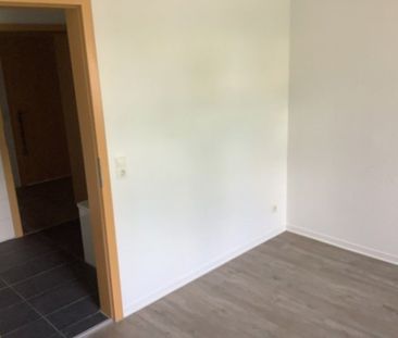 Zwei Zimmer und eine offene Küche mit Balkon zu vermieten - Foto 1