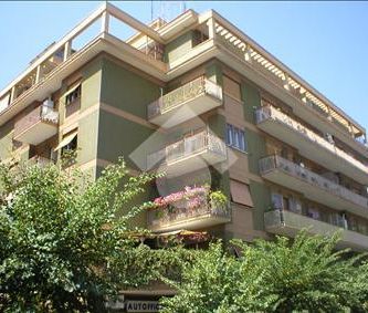 Bilocale in affitto - Photo 1