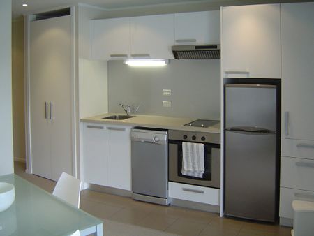 Eclipse Apartments - Photo 2