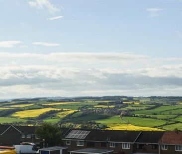 3 bedroom terraced house to rent - Photo 6