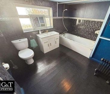 A High Street, Cradley Heath, B64 - Photo 5