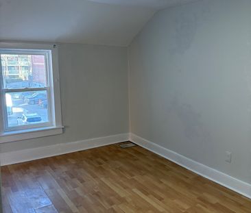 For Lease - 15 Wallace Street, Vaughan, Ontario - Photo 1