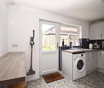 2 bedroom terraced house to rent - Photo 6