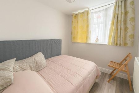 4 bedroom house to rent - Photo 4