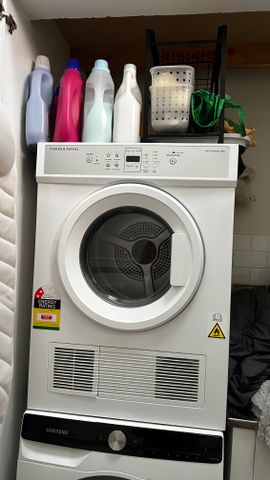 Port Melbourne - Photo 5