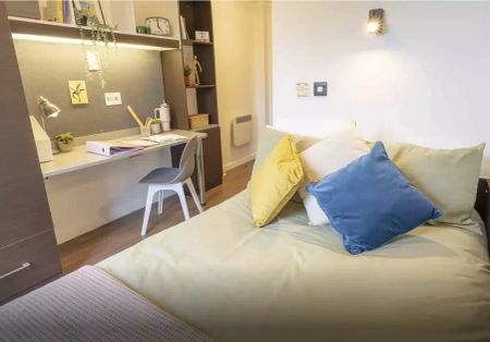 Platinum Studio - Photo 3