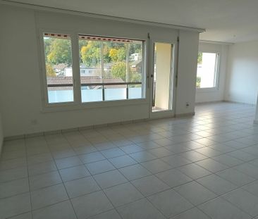 Helle, grosszügige 3.5-Zimmer Wohnung mit schöner Aussicht - Foto 4