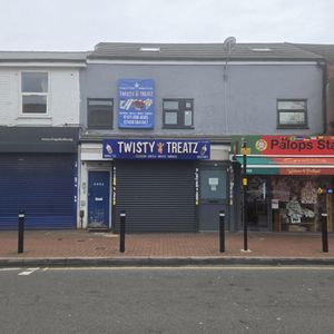 Studio for Rent - Photo 2