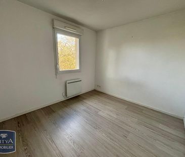 Location Appartement 2 pièces 55m² CHATEAUROUX 36000 - Photo 5