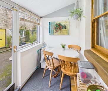 3 bedroom cottage to rent - Photo 3