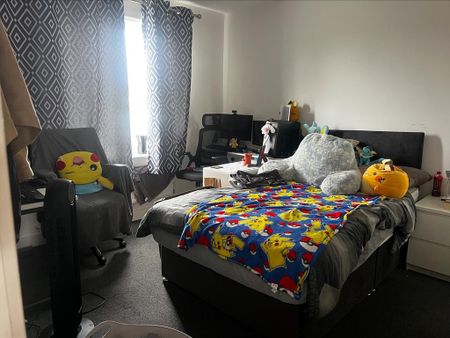 House share to rent - Photo 2