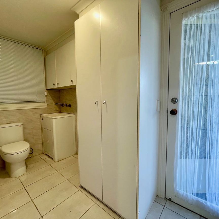 190 Ballarat road, Maidstone, Vic 3012 - Photo 1