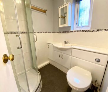 Bubwith Close, Chard, TA20 - Photo 3