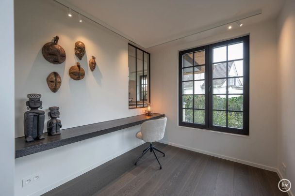 Prachtige, alleenstaande villa, rustig gelegen aan de rand van het Zoute, momenteel in renovatie. - Foto 1
