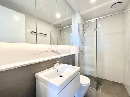 806/408 Spencer Street - Photo 5