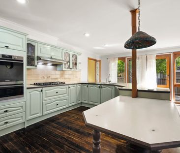 34 Primrose Hill, Endeavour Hills, Vic 3802 - Photo 1