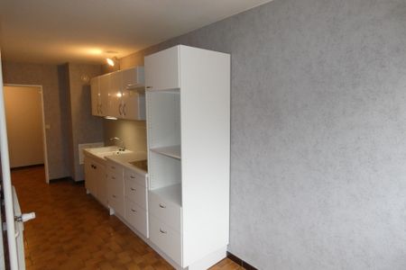 Location Appartement 2 pièces 70m² BEAUNE 21200 - Photo 4
