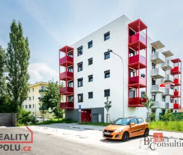 Pronájem bytu 1+kk 30 m - Fotografie 5