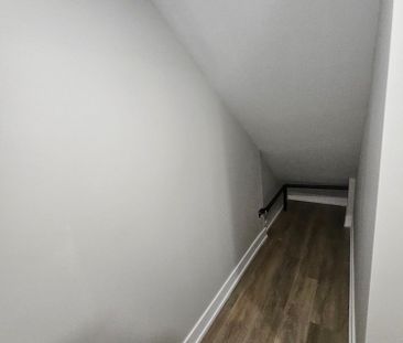 For Lease - 852 Aspen Terrace Unit# Basement, Milton, Ontario - Photo 3