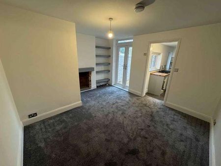 Hambridge Road Newbury, RG14 - Photo 2