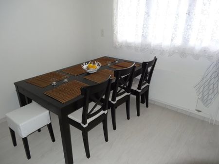 Stilvolle 3 Zimmer im Dorfkern von Allschwil mit Garten - Photo 3