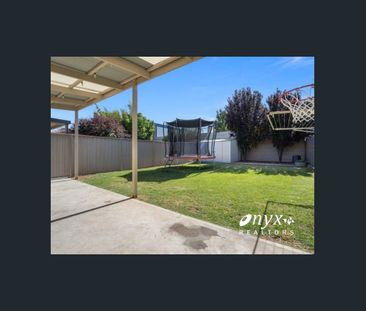 WELL PRESENTED 3 BEDROOM HOME IN CLEARVIEW - Photo 6