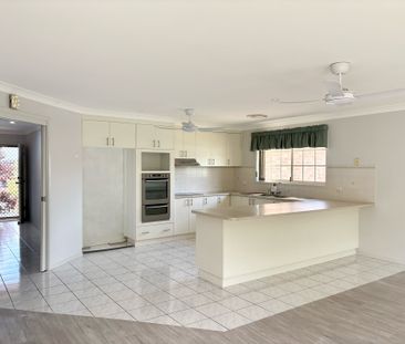 EAST TAMWORTH - Spacious 4 Bedroom Home - Photo 4