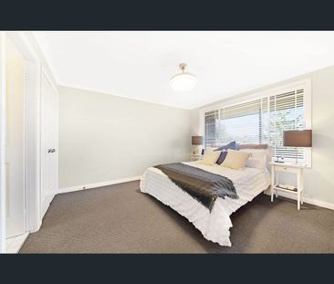 5 Beveridge Drive, Green Point, NSW 2251 - Photo 4