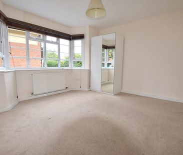 3 Bedroom Apartment To Let - Photo 2