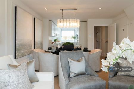 5 bedroom terraced house to rent - Photo 2