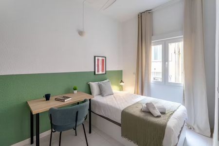 Calle de Donoso Cortés, Madrid, Community of Madrid 28015 - Photo 5