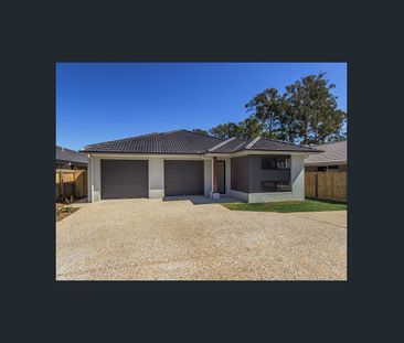 Beautiful 2 bedroom duplex - Photo 3