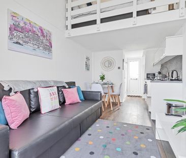 1 Bed Maisonette, Eastern Concourse, BN2 - Photo 5