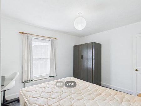 3 bedroom property to rent - Photo 2