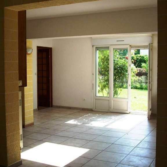 A louer : Maison T6 - 156m² - Homblières (02720) - Photo 1