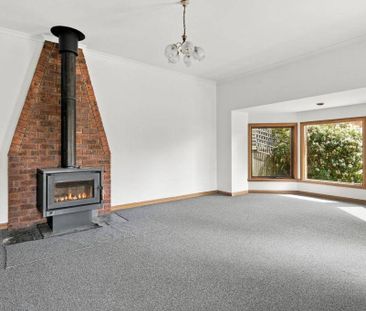 Spacious Three-Bedroom Home in a Quiet Cul-de-Sac - Photo 2